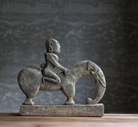 ML 980049 Ethnic statue King suci mejan