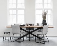 Curves dining table-ML 748612 Cloud_Sfeer