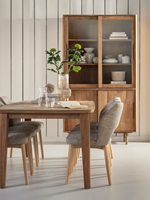 BL 741523 Bliss dining table - BL 741035 Bliss showcase - ML 749015 Blossom dining chair polaris natural_sfeer2
