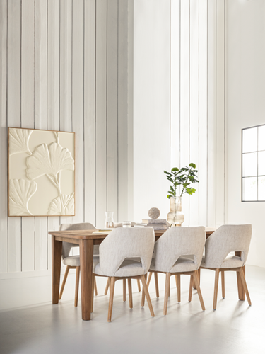 BL 741523 Bliss dining table - ML 749015 Blossom dining chair polairs natural - ML 426528 wall panel Japanese ginko leaf_sfeer3