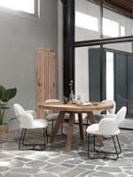 CL 583770 Tradition dining table-ML 749414 Vista arm chair Boucle light grey