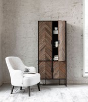 CC 206108 Cupboard + ML 751915 Lounge chair Hera + ML 954160 Carpet Lustre_Sfeer 1