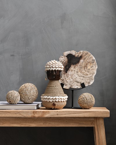 ML 886005 Coco Family | ML 855920 Beach shell ball | ML 890932 Statue Fossil_Sfeer