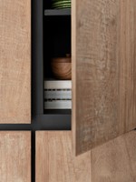 MP 204007 Cupboard Metropole high_Detail