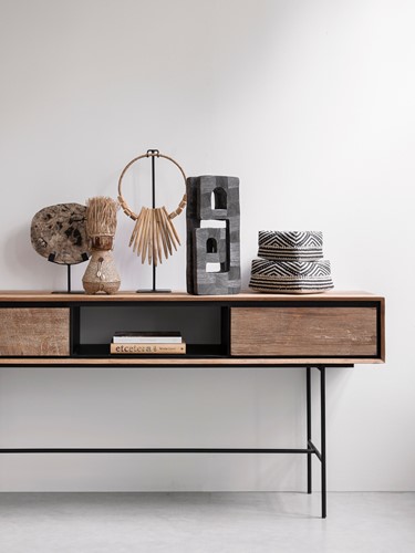 Sideboard Metropole + Diverse accessoires MUST Living_Sfeer 1