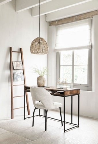 TC 320720 Writing desk Timber No.1 - TC 320911 Ladder Timber - ML 749515 Side chair bloom - ML 890823 Pendant lamp Sant Josep_Sfeer