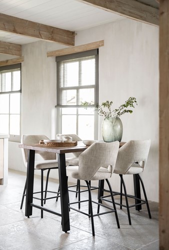 TC 320746 Counter table Timber - ML 749625 Counter chair Bloom_Sfeer